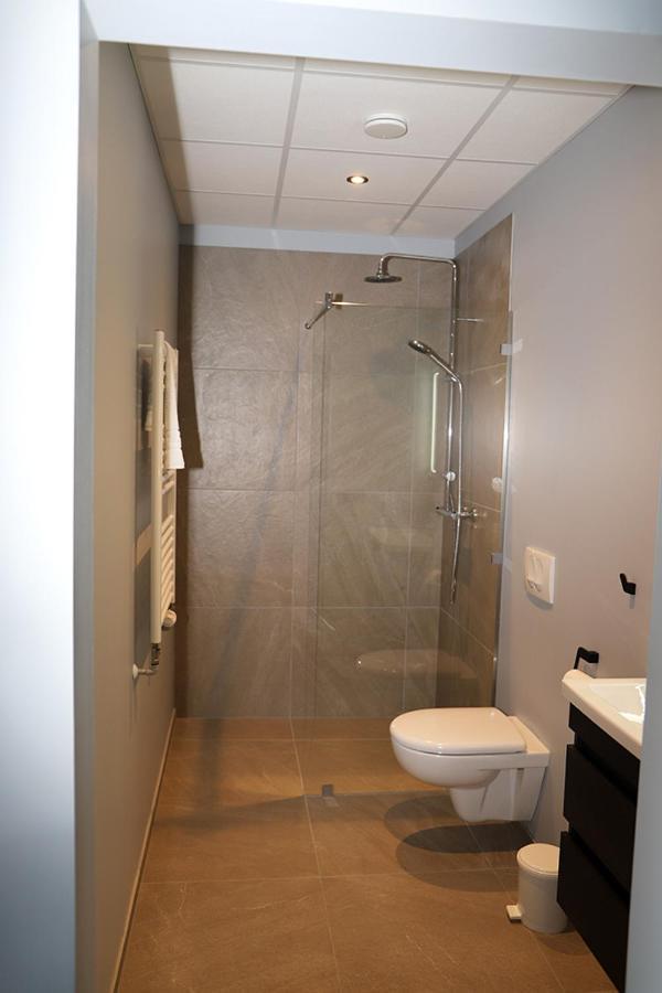 Tryggvabraut 24 One Bedroom Apartment Akureyri Esterno foto